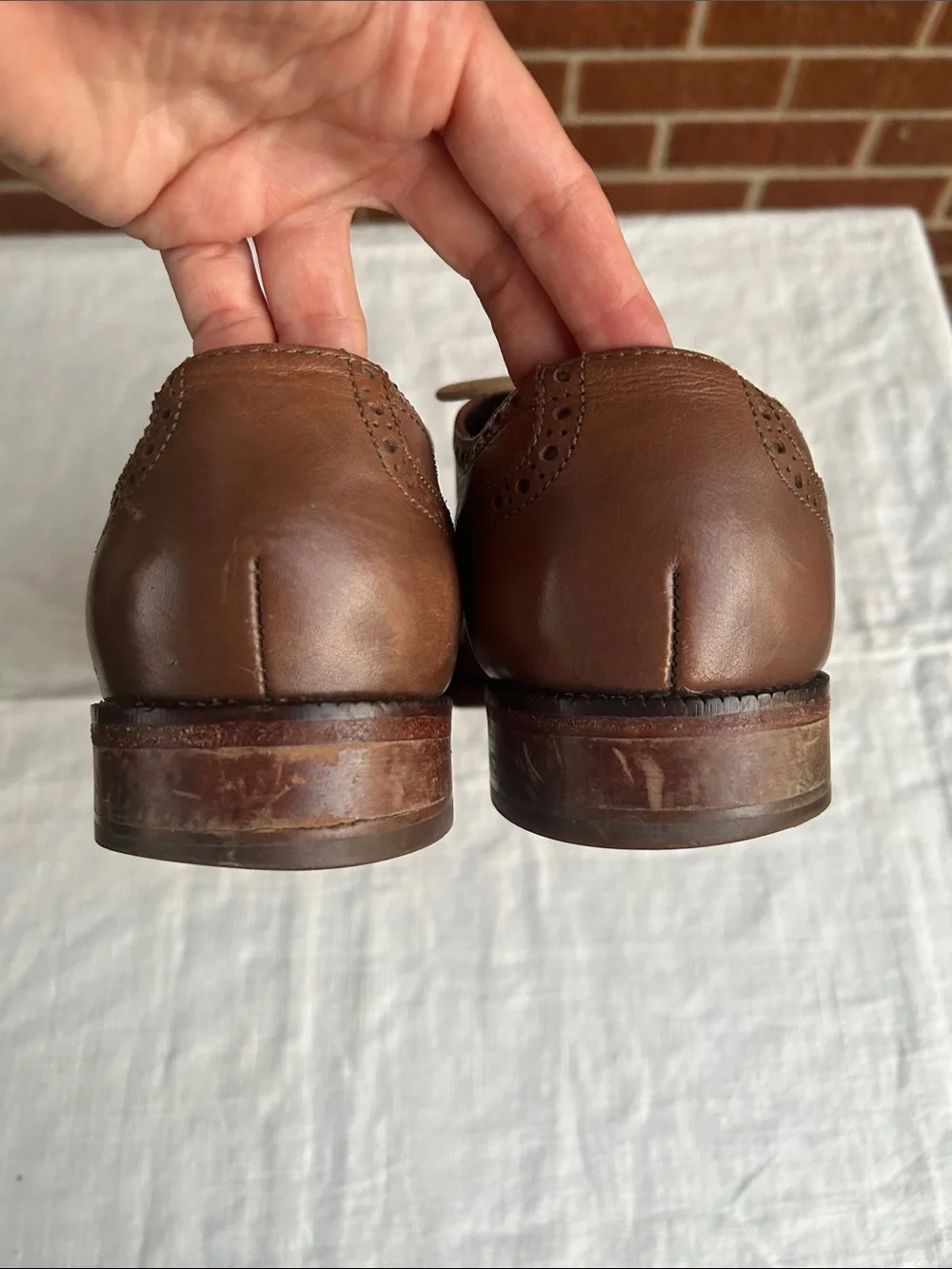 Cole Haan Men's Classic Brown Leather Wingtip Oxford Shoes